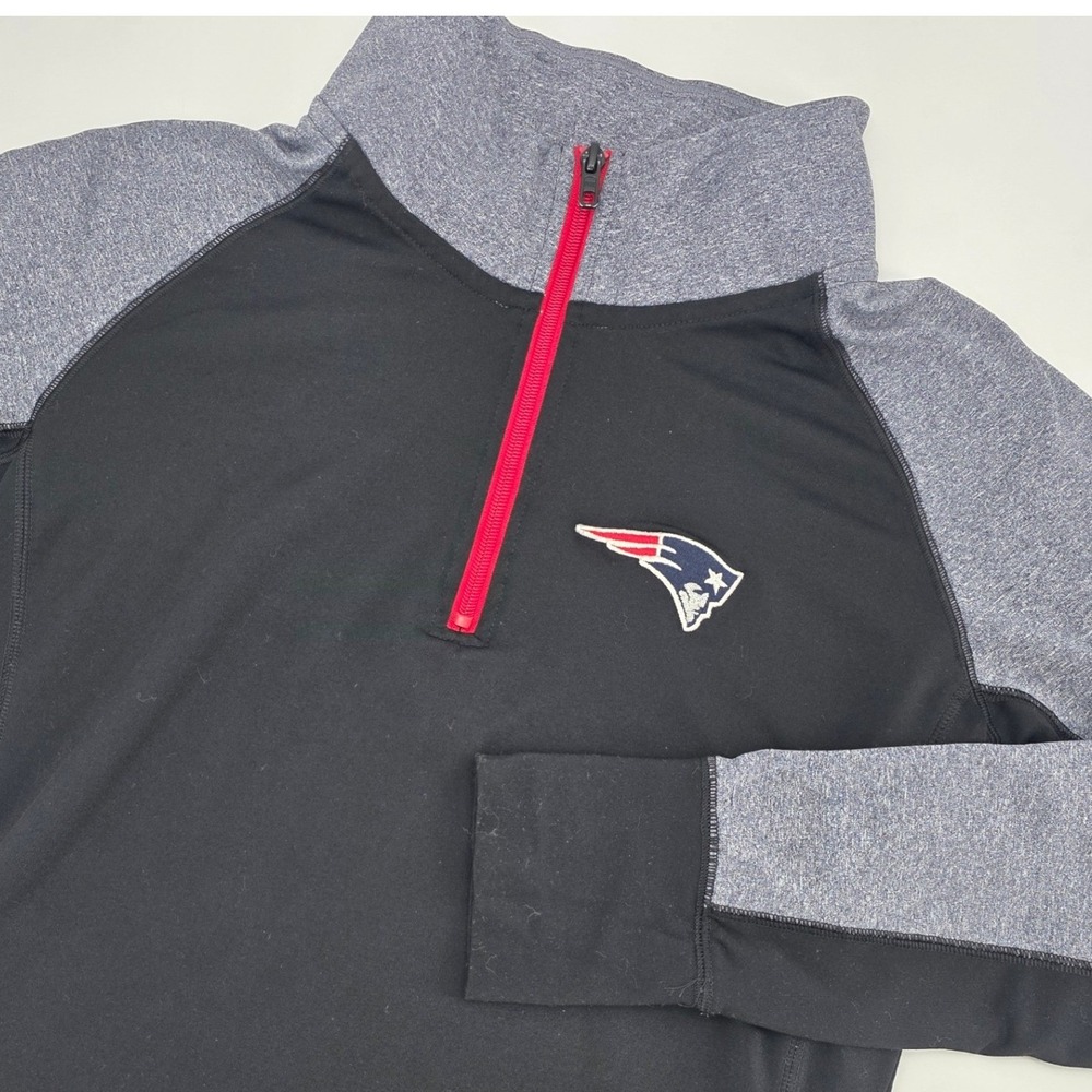 PINK VICTORIA'S SECRET NEW ENGLAND PATRIOTS 1/4 ZIP WOMENS LARGE BLACK GRAY LOGO